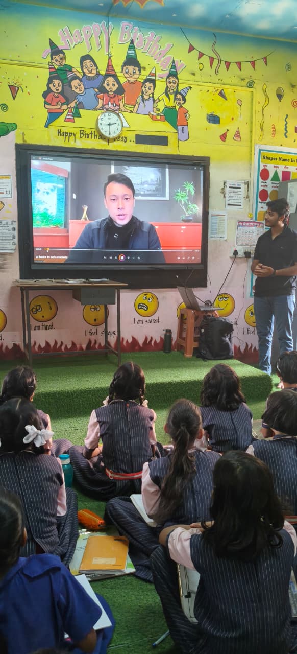 An online AI literacy session in progress